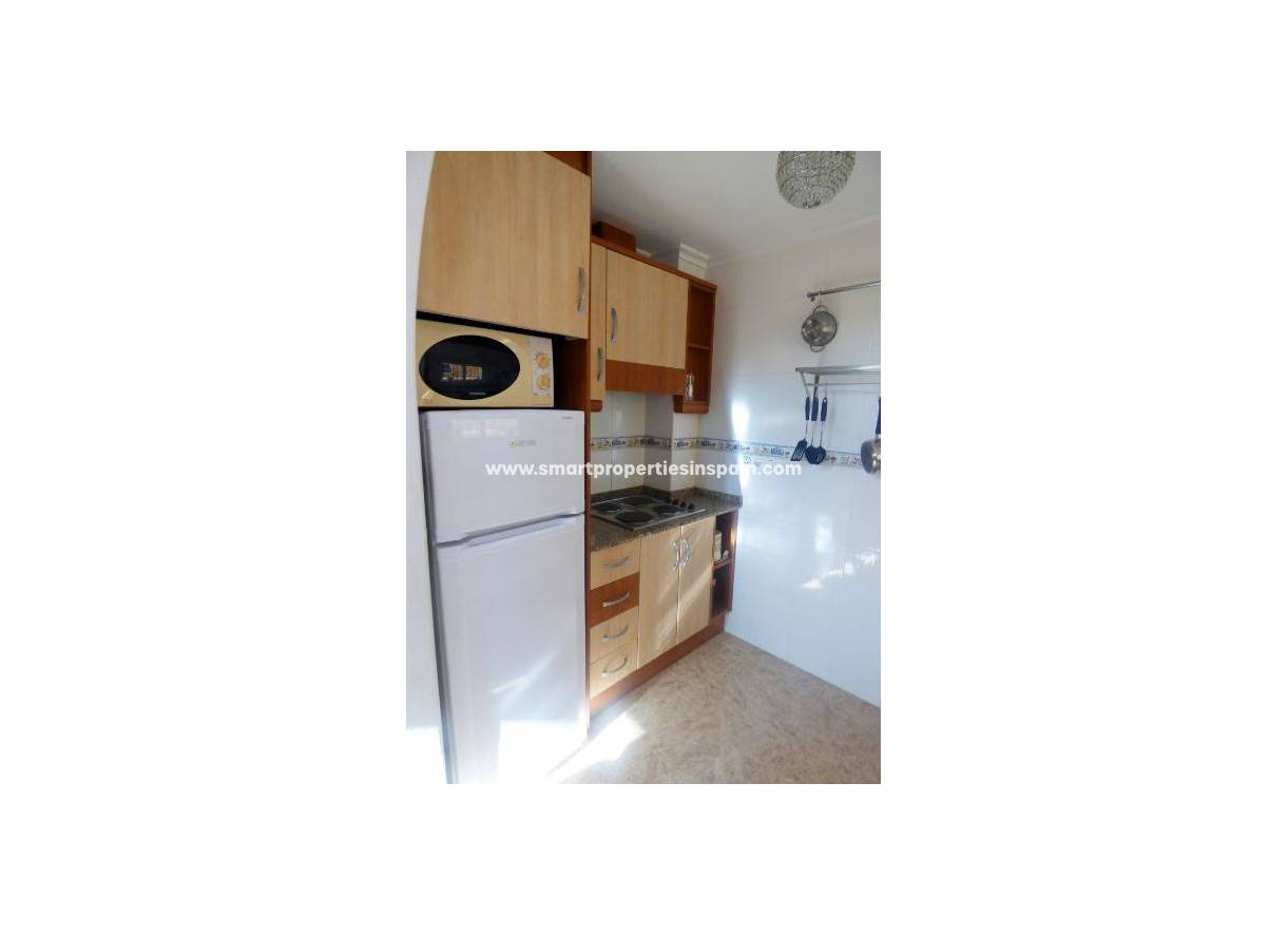 Wederverkoop - Detached Villa - La Marina - Urbanización La Marina