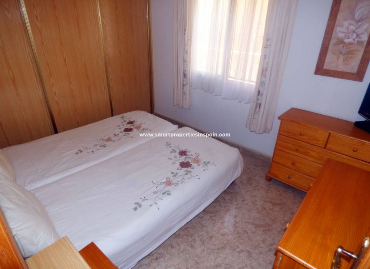Wederverkoop - Detached Villa - La Marina - Urbanización La Marina