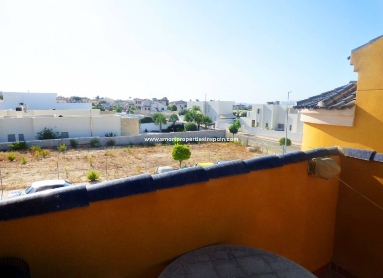Wederverkoop - Detached Villa - La Marina - Urbanización La Marina