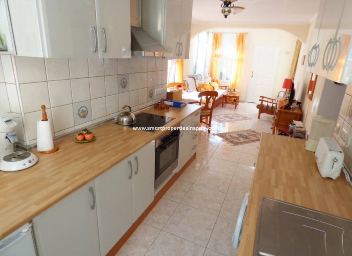 Wederverkoop - Detached Villa - La Marina - Urbanización La Marina