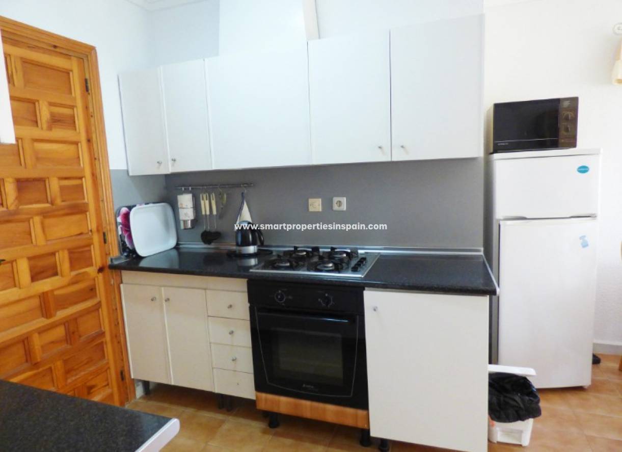 Wederverkoop - Detached Villa - La Marina - Urbanización La Marina