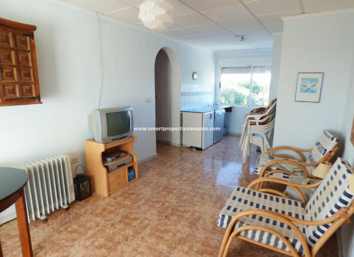 Wederverkoop - Detached Villa - La Marina - Urbanización La Marina