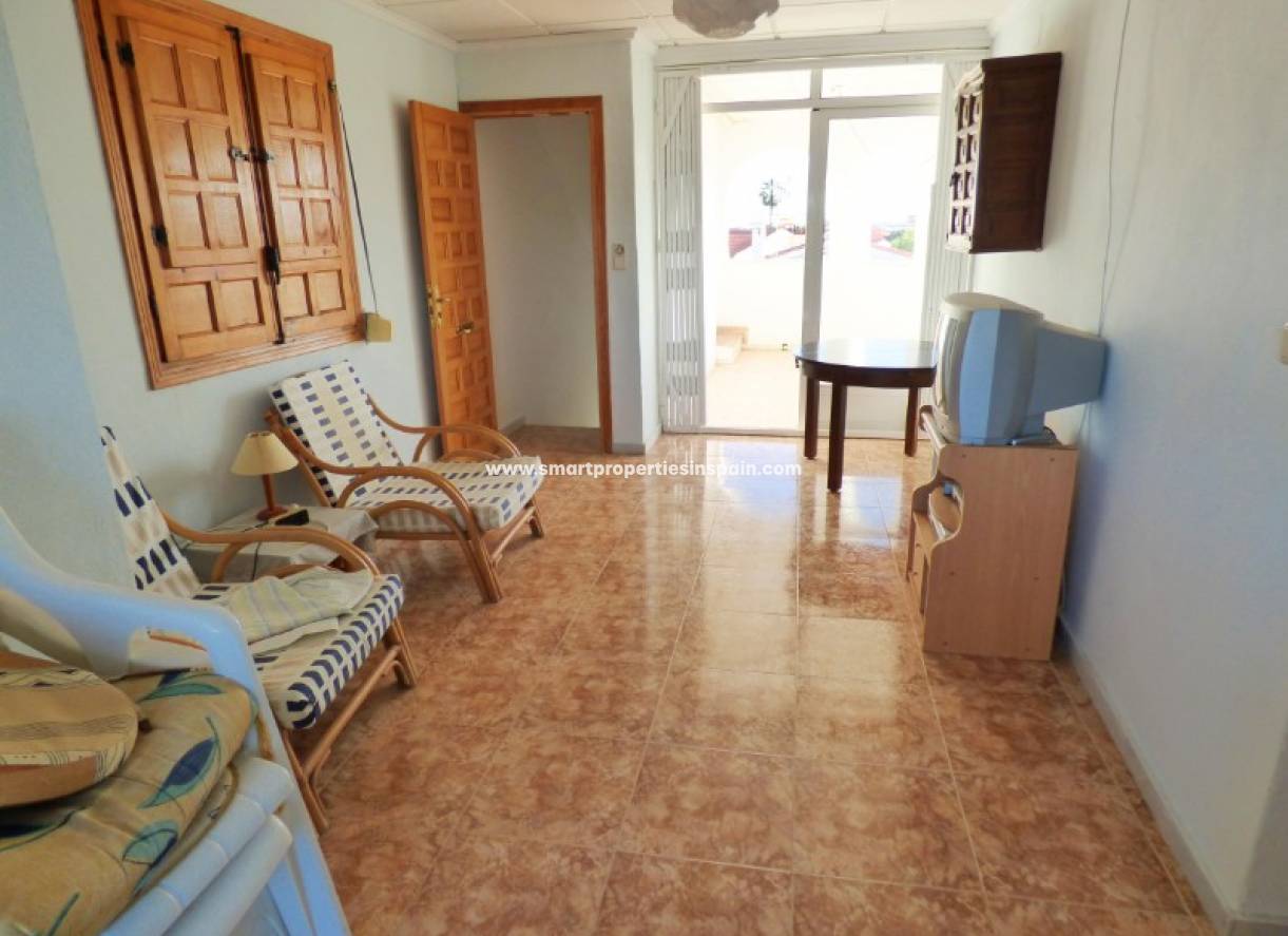 Wederverkoop - Detached Villa - La Marina - Urbanización La Marina