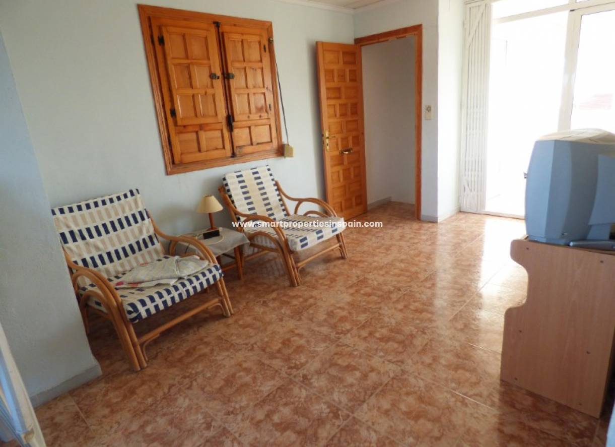 Wederverkoop - Detached Villa - La Marina - Urbanización La Marina