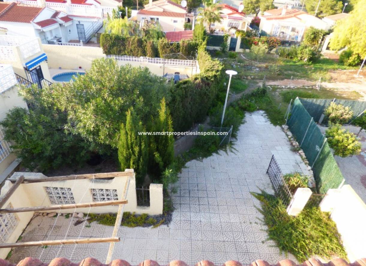 Wederverkoop - Detached Villa - La Marina - Urbanización La Marina