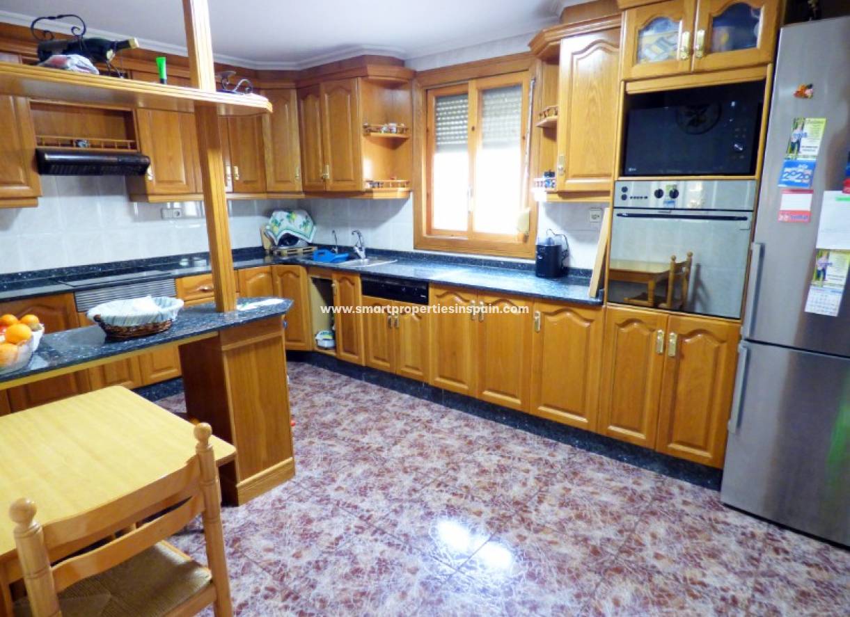Wederverkoop - Detached Villa - La Marina - Urbanización La Marina
