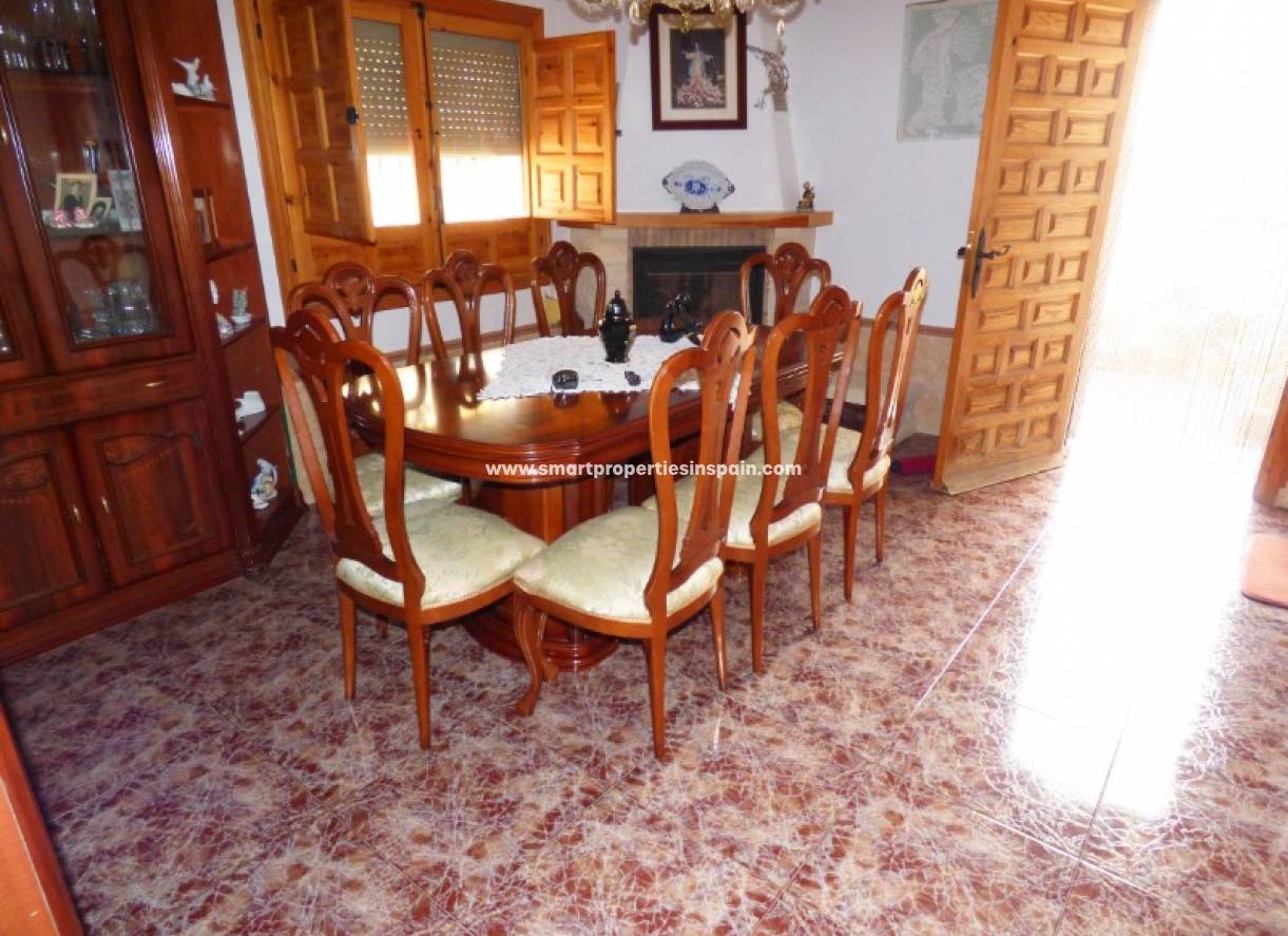 Wederverkoop - Detached Villa - La Marina - Urbanización La Marina
