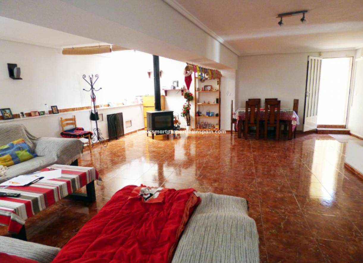 Wederverkoop - Detached Villa - La Marina - Urbanización La Marina