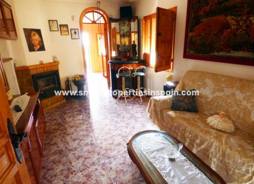 Wederverkoop - Detached Villa - La Marina - Urbanización La Marina