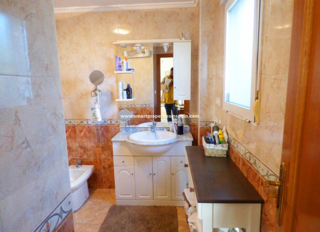 Wederverkoop - Detached Villa - La Marina - Urbanización La Marina