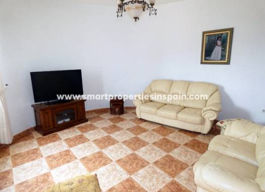 Wederverkoop - Detached Villa - La Marina - Urbanización La Marina