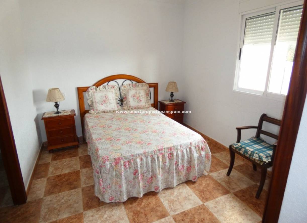 Wederverkoop - Detached Villa - La Marina - Urbanización La Marina