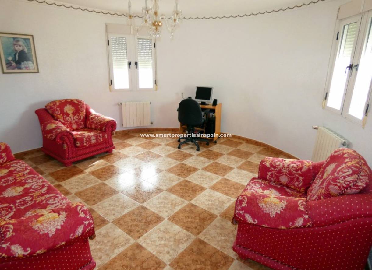 Wederverkoop - Detached Villa - La Marina - Urbanización La Marina
