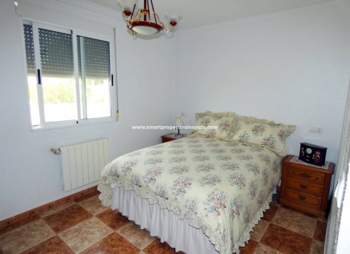 Wederverkoop - Detached Villa - La Marina - Urbanización La Marina