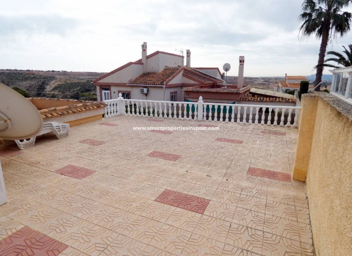 Wederverkoop - Detached Villa - La Marina - Urbanización La Marina