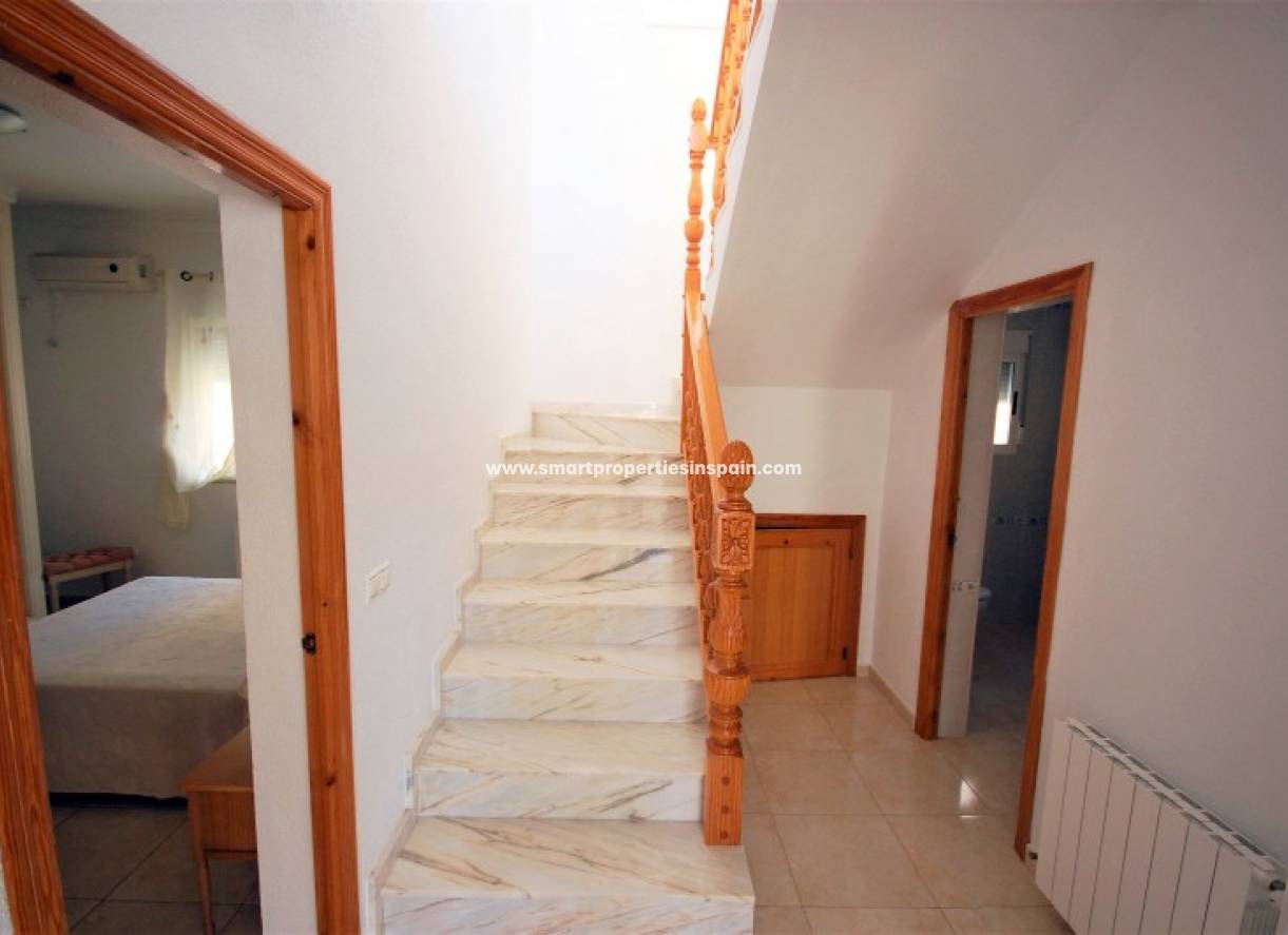Wederverkoop - Detached Villa - La Marina - Urbanización La Marina