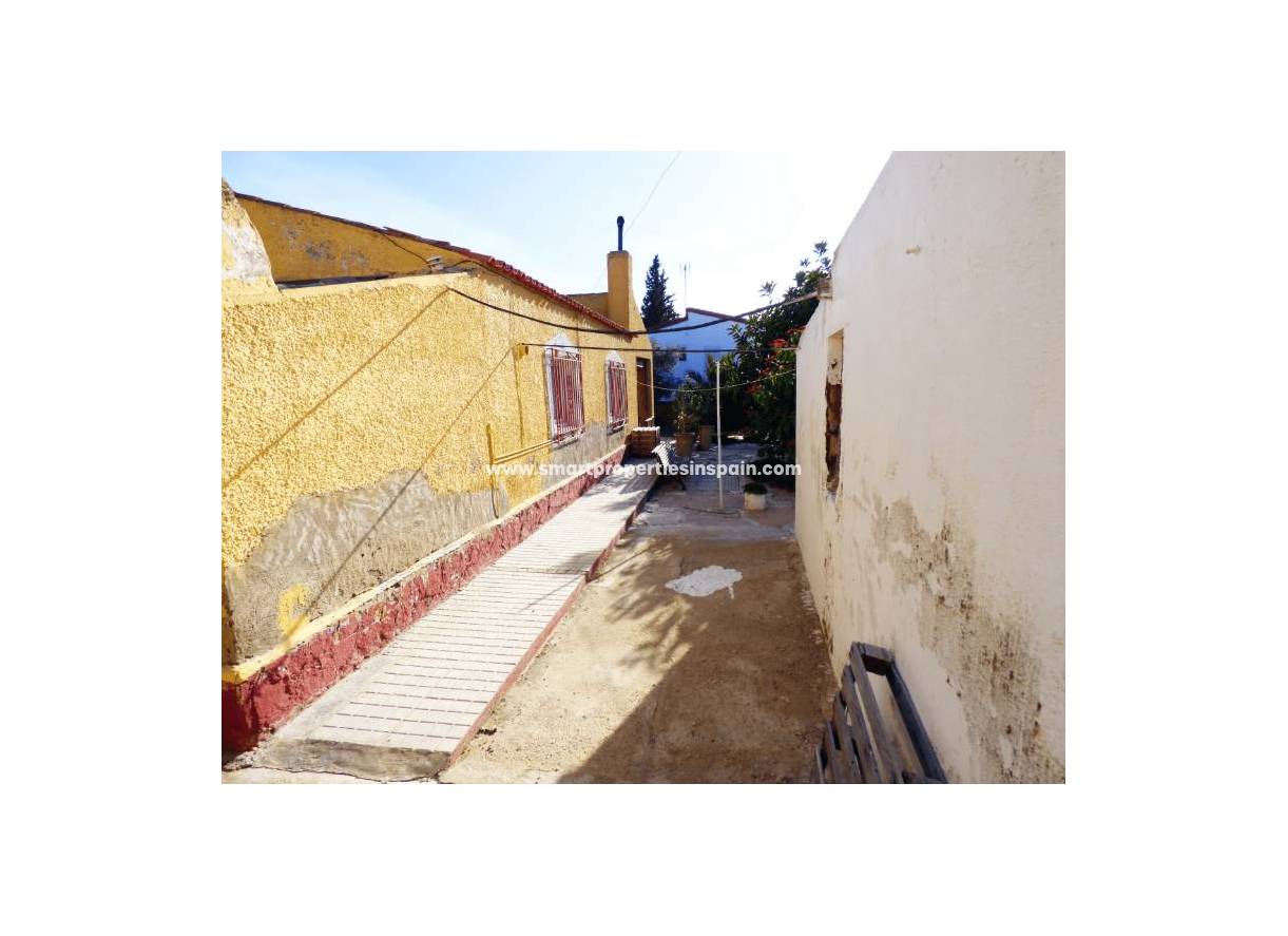 Wederverkoop - Detached Villa - La Marina - Urbanización La Marina