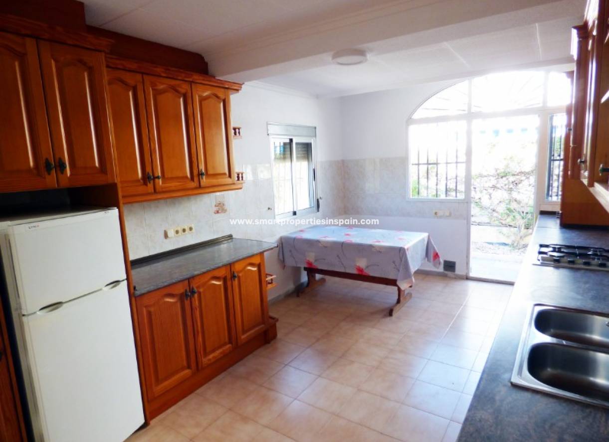 Wederverkoop - Detached Villa - La Marina - Urbanización La Marina