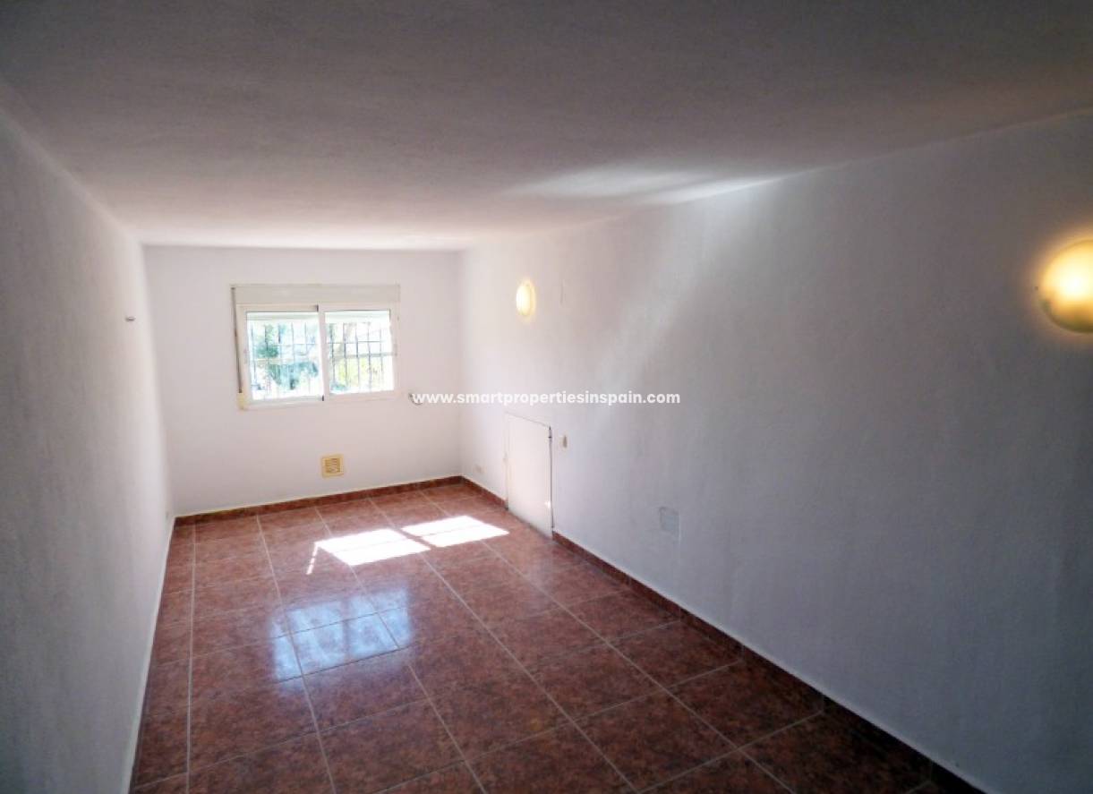 Wederverkoop - Detached Villa - La Marina - Urbanización La Marina