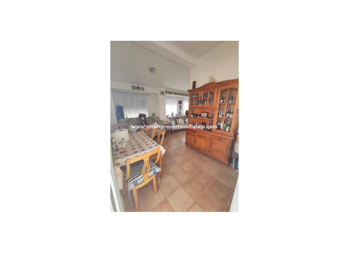 Wederverkoop - Detached Villa - La Marina - Urbanización La Marina