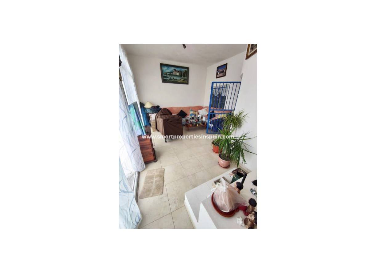 Wederverkoop - Detached Villa - La Marina - Urbanización La Marina