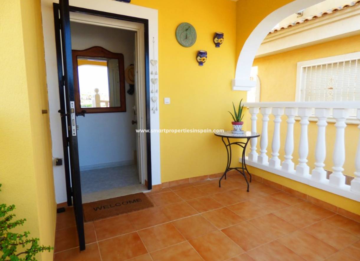 Wederverkoop - Detached Villa - La Marina - Urbanización La Marina