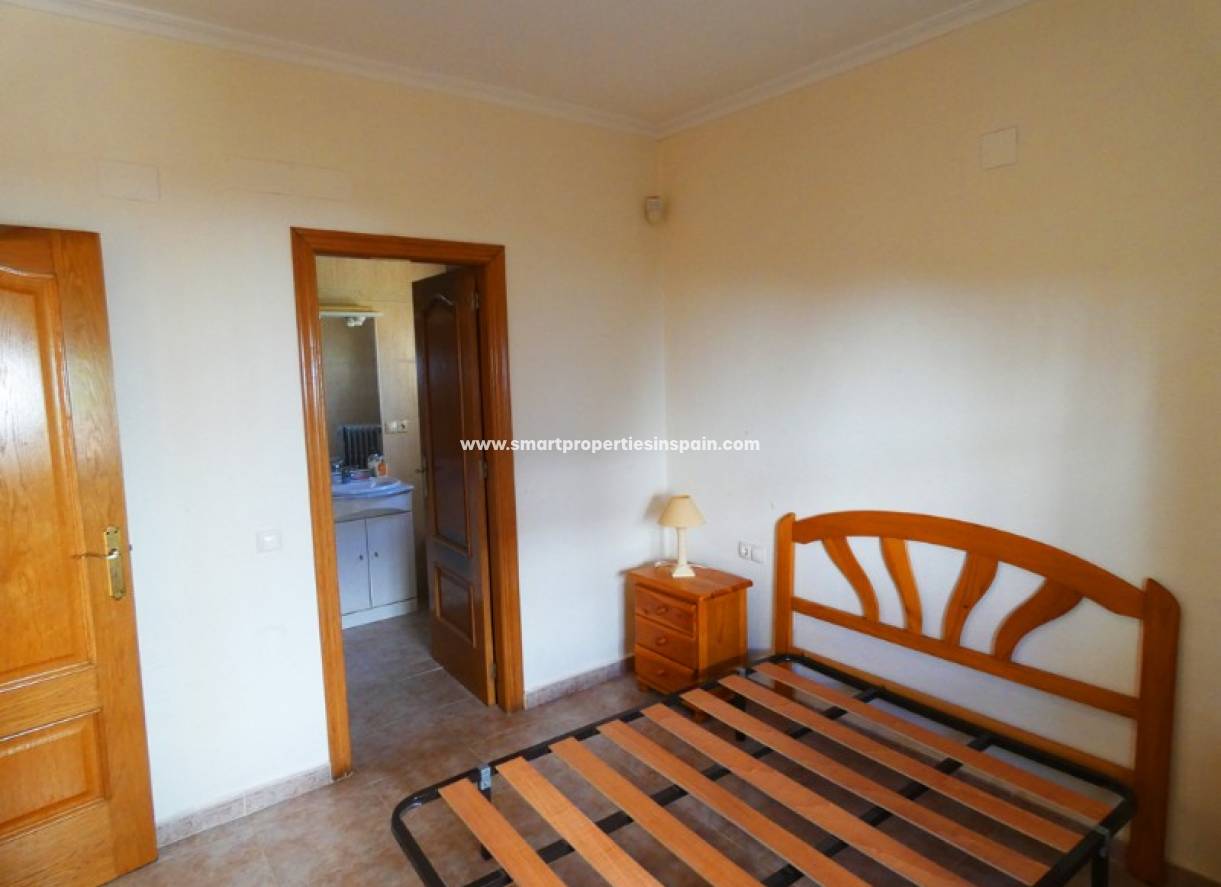 Wederverkoop - Detached Villa - La Marina - Urbanización La Marina