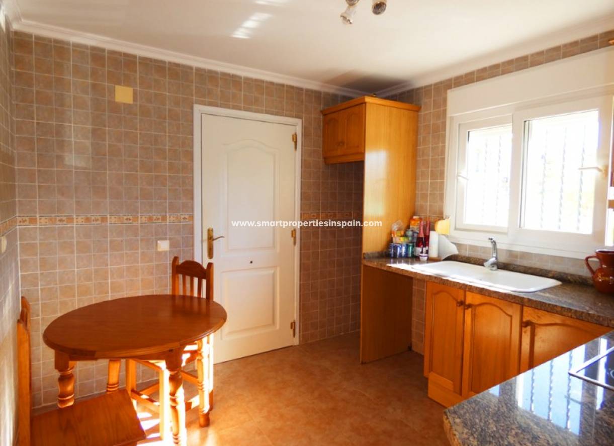 Wederverkoop - Detached Villa - La Marina - Urbanización La Marina