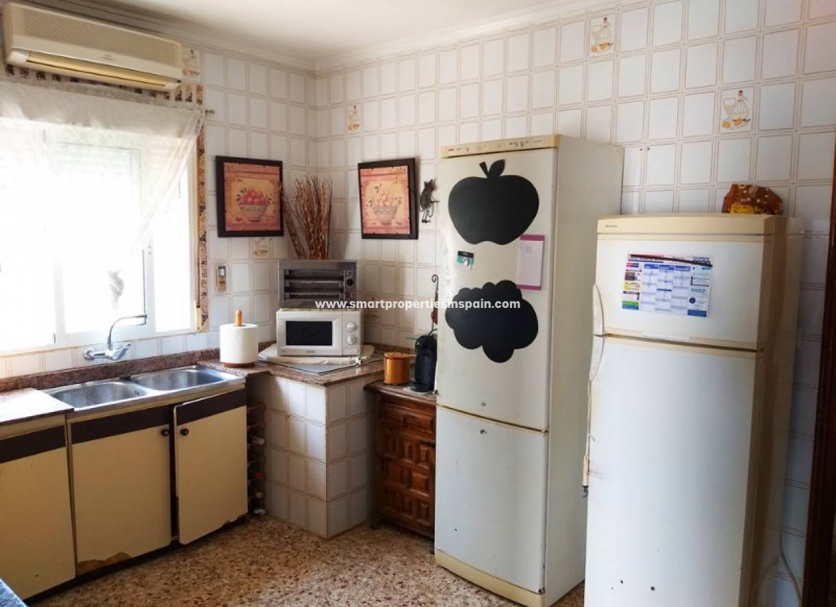 Wederverkoop - Detached Villa - La Marina - Urbanización La Marina