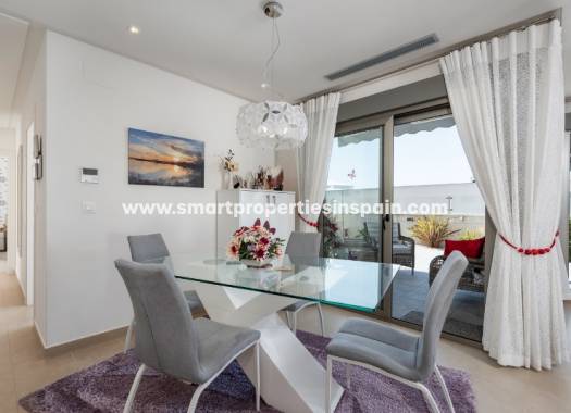 Wederverkoop - Detached Villa - La Marina - Urbanización La Marina