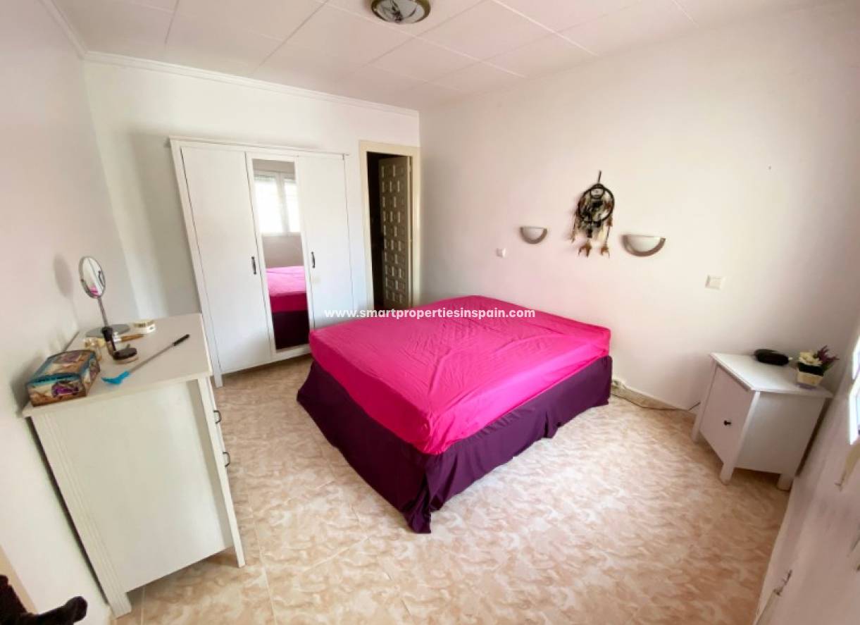 Wederverkoop - Detached Villa - La Marina - Urbanización La Marina