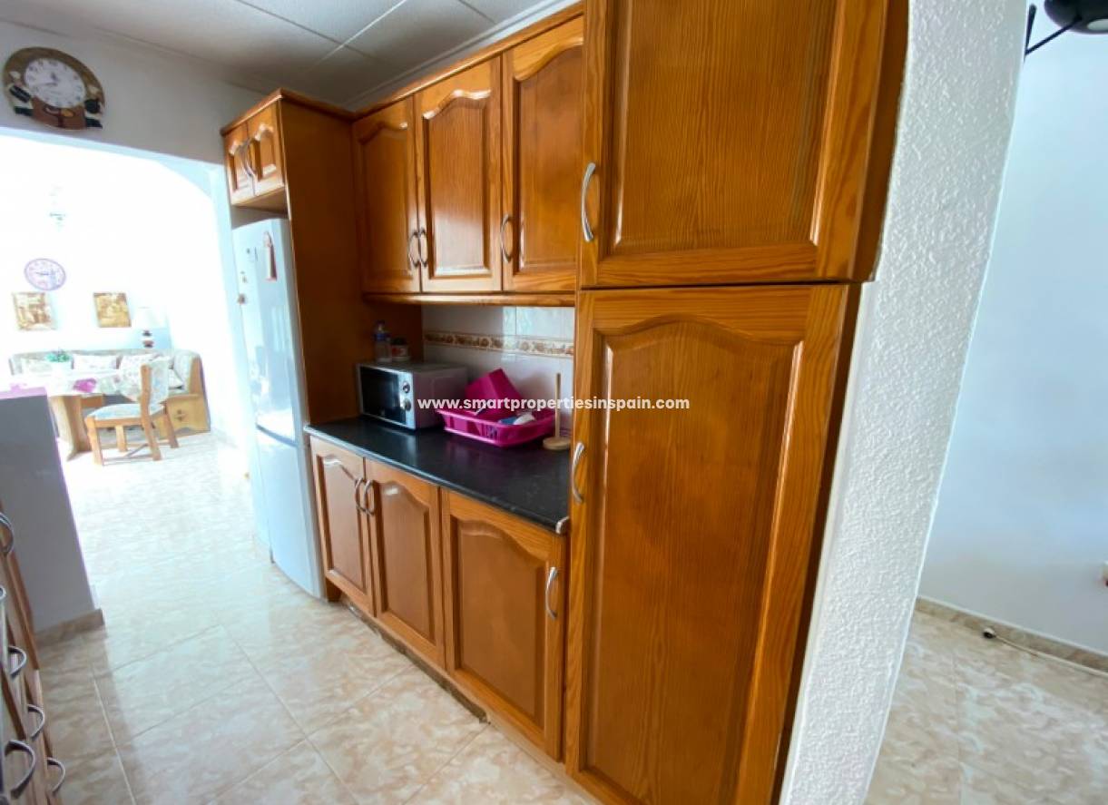 Wederverkoop - Detached Villa - La Marina - Urbanización La Marina