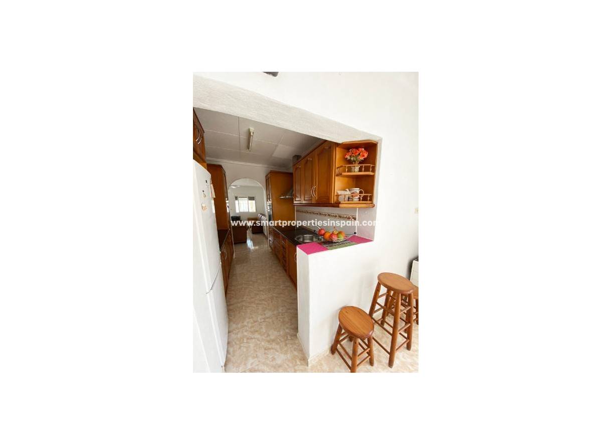 Wederverkoop - Detached Villa - La Marina - Urbanización La Marina