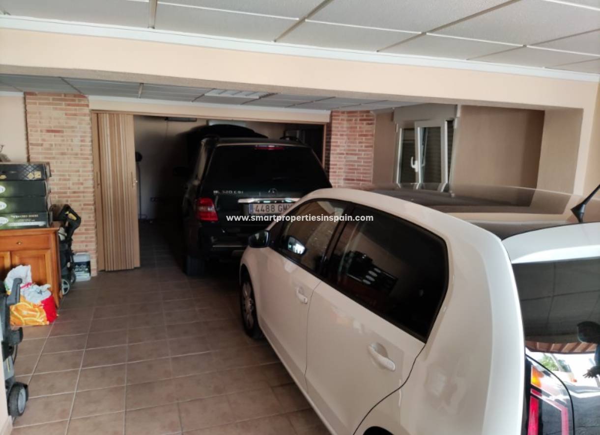 Wederverkoop - Detached Villa - La Marina - Urbanización La Marina
