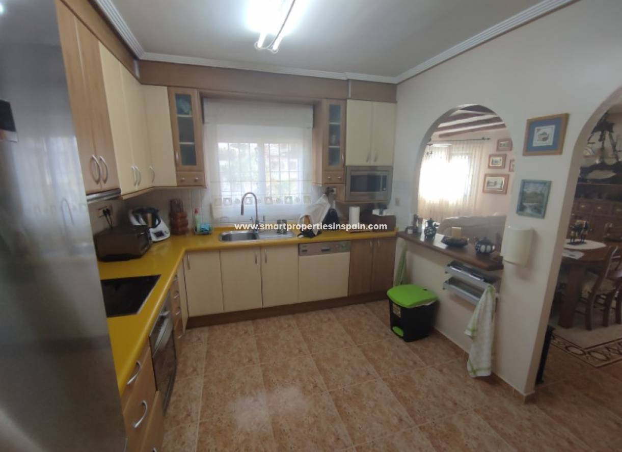 Wederverkoop - Detached Villa - La Marina - Urbanización La Marina