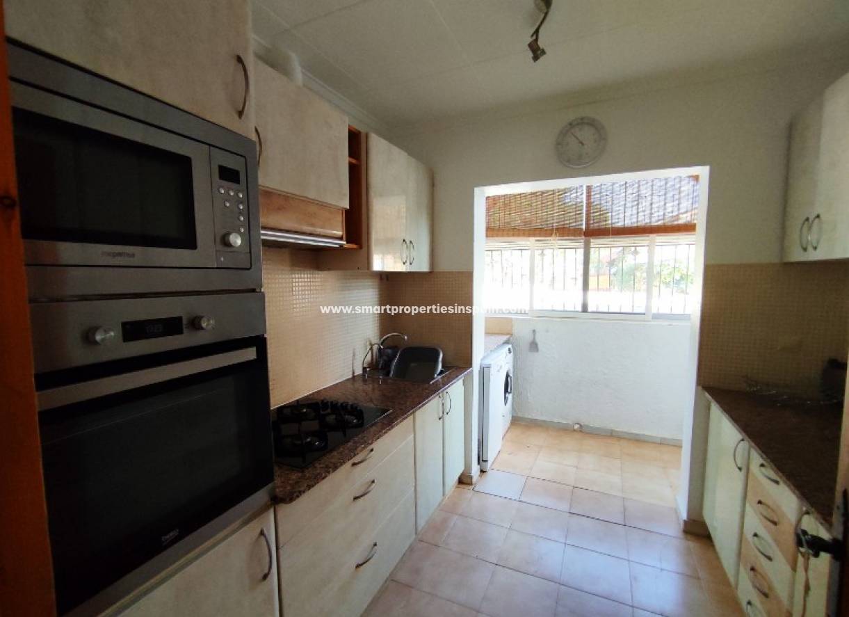 Wederverkoop - Detached Villa - La Marina - Urbanización La Marina