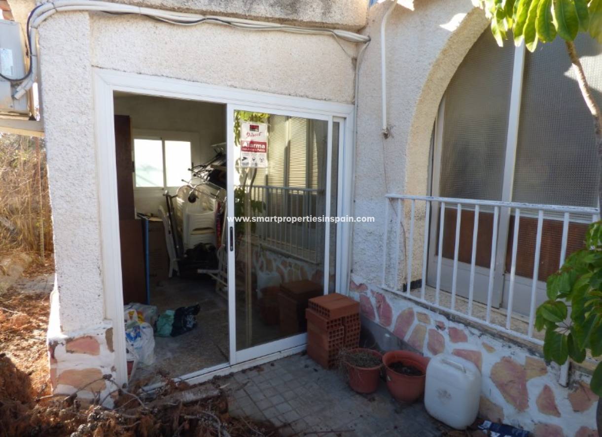 Wederverkoop - Detached Villa - La Marina - Urbanización La Marina