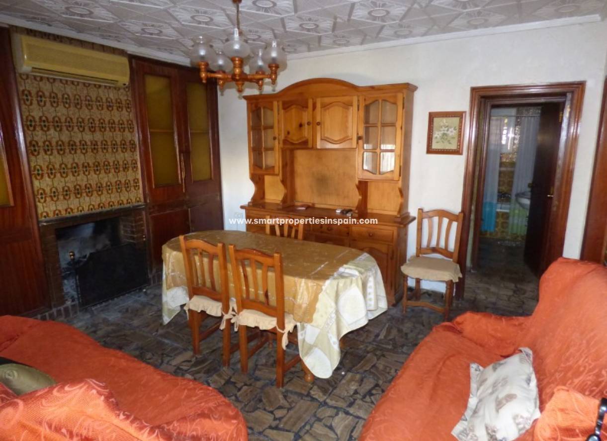 Wederverkoop - Detached Villa - La Marina - Urbanización La Marina
