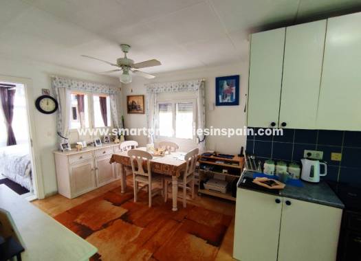 Wederverkoop - Detached Villa - La Marina - Urbanización La Marina