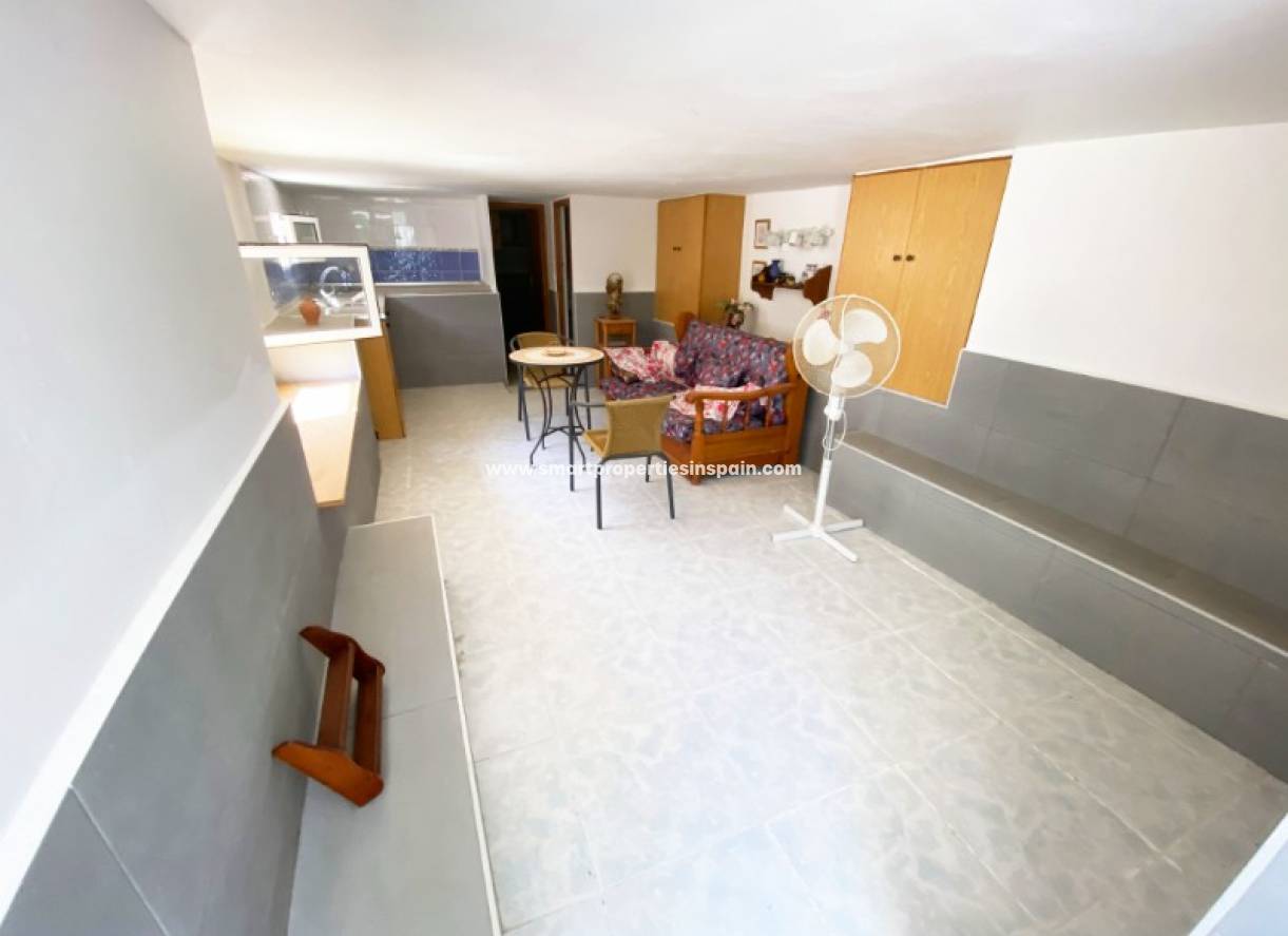 Wederverkoop - Detached Villa - La Marina - Urbanización La Marina