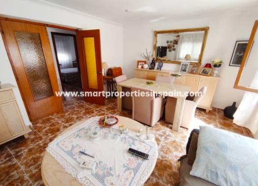 Wederverkoop - Detached Villa - La Marina - Urbanización La Marina