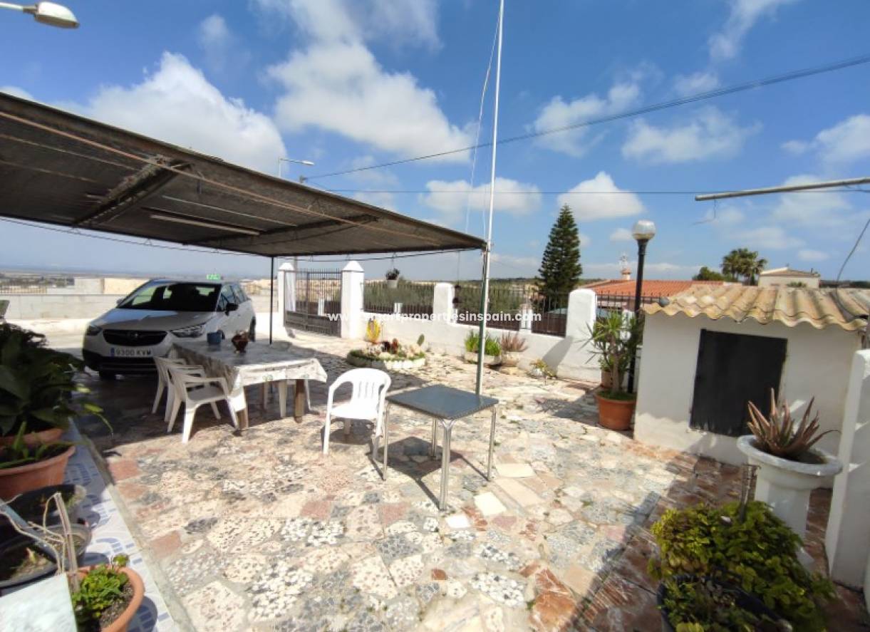 Wederverkoop - Detached Villa - La Marina - Urbanización La Marina