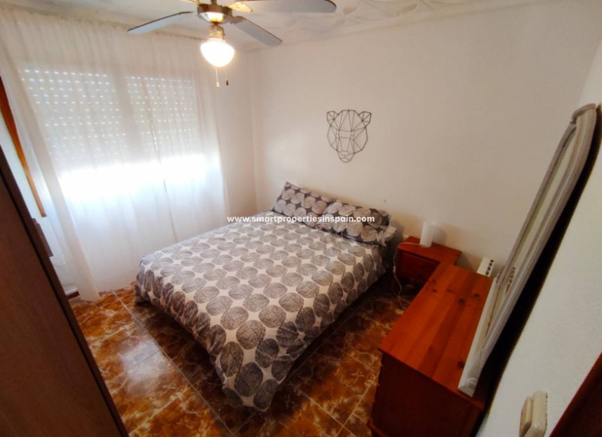 Wederverkoop - Detached Villa - La Marina - Urbanización La Marina