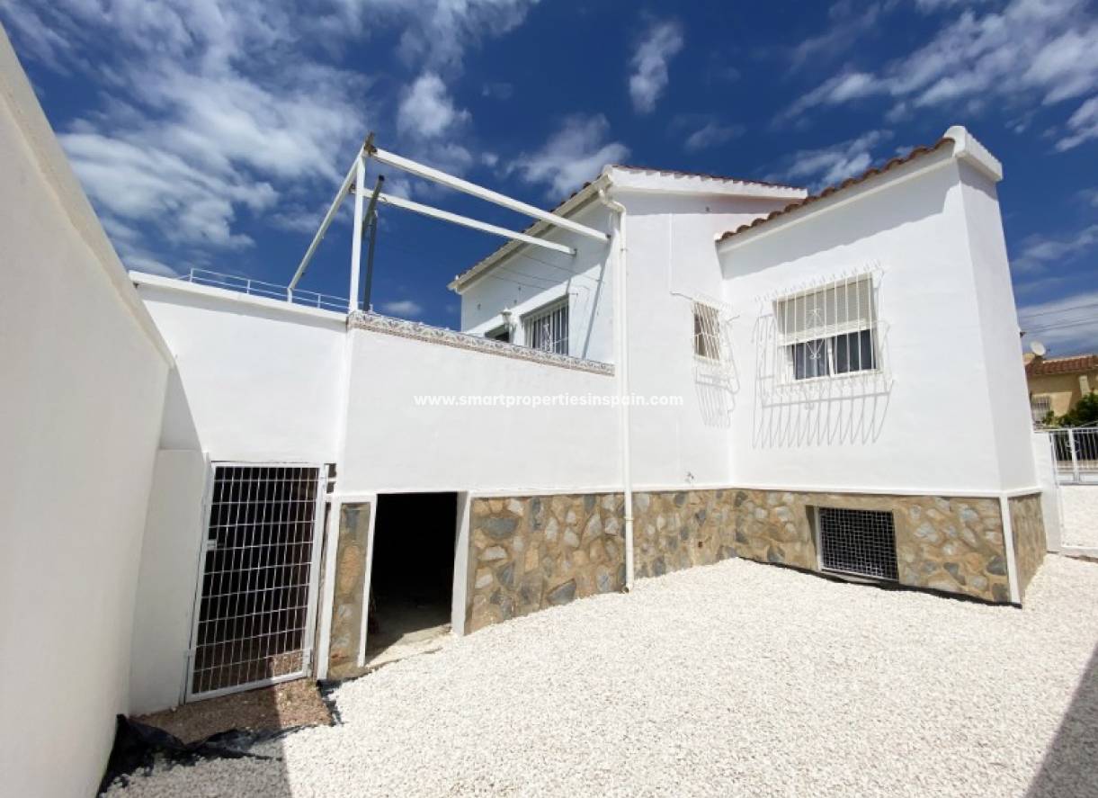 Wederverkoop - Detached Villa - La Marina - Urbanización La Marina