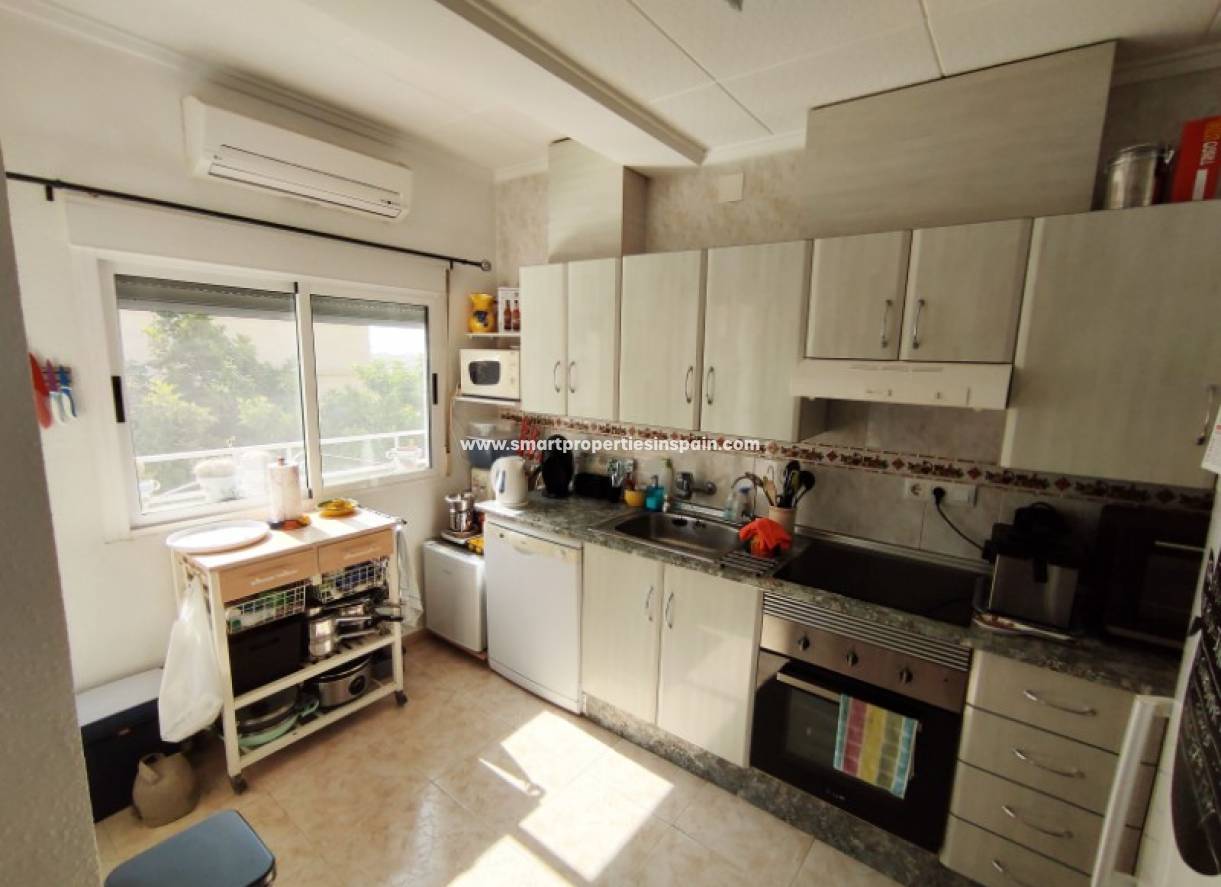 Wederverkoop - Detached Villa - La Marina - Urbanización La Marina