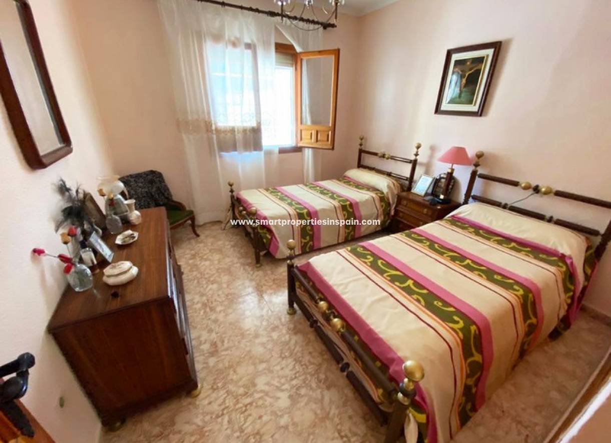 Wederverkoop - Detached Villa - La Marina - Urbanización La Marina