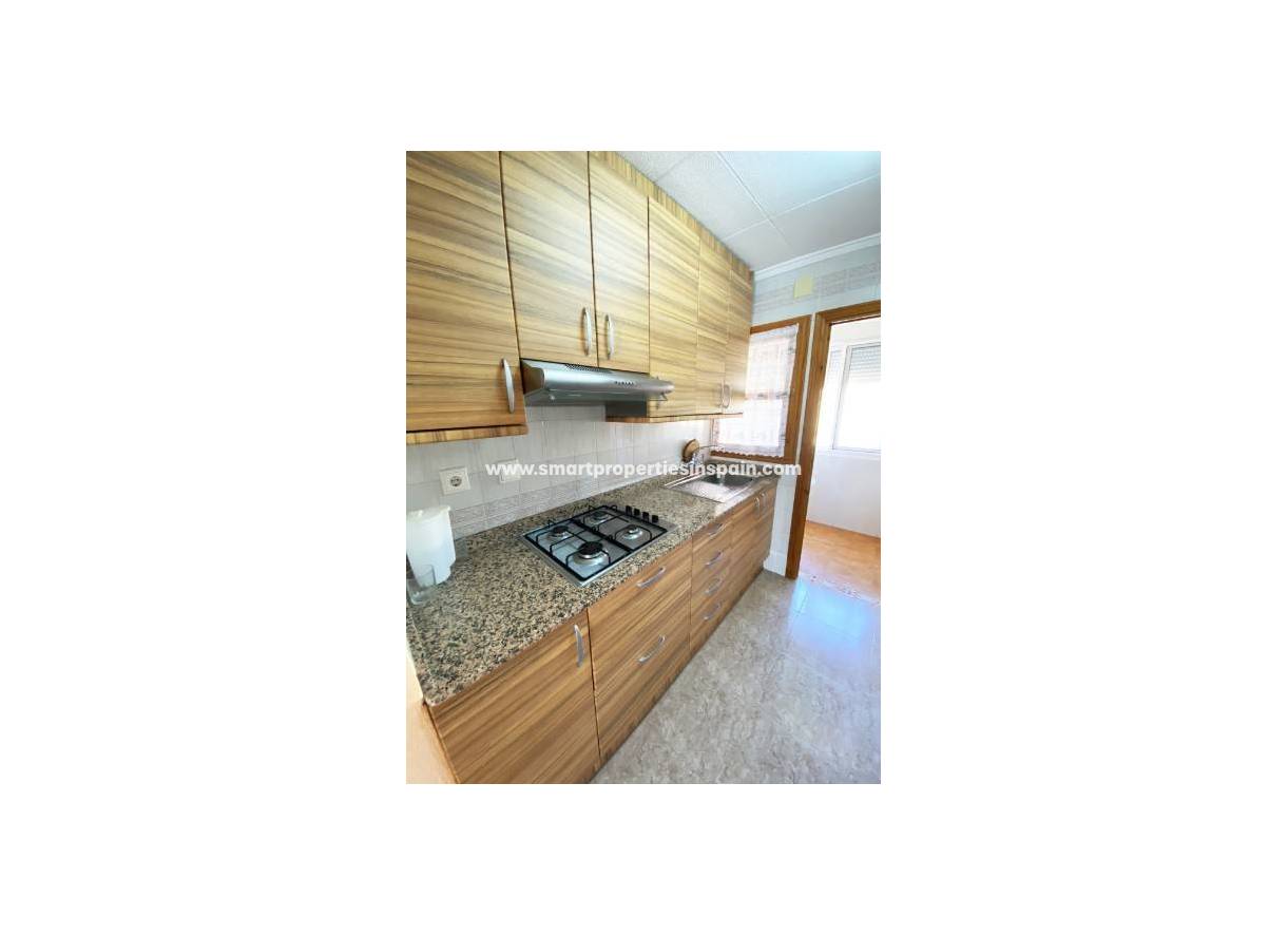 Wederverkoop - Detached Villa - La Marina - Urbanización La Marina