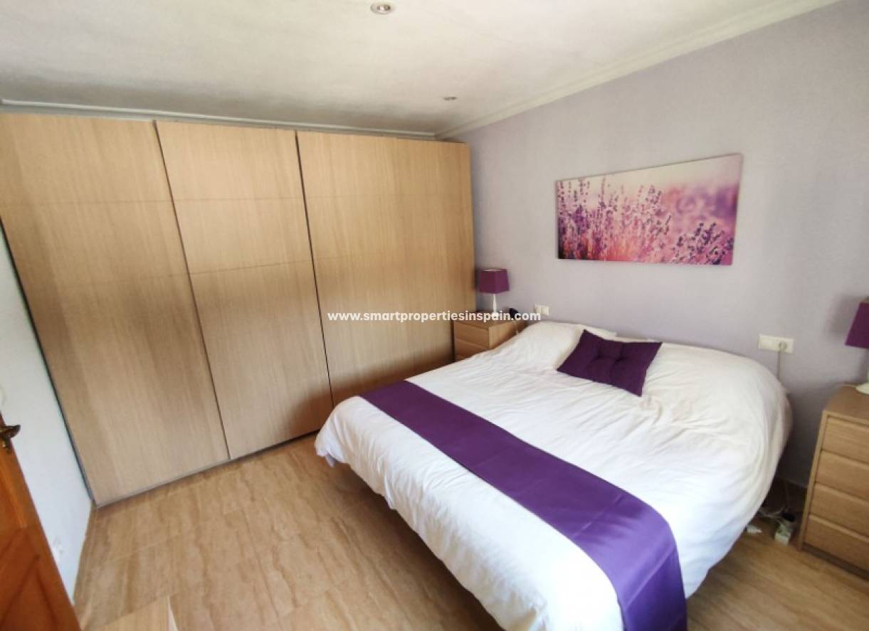 Wederverkoop - Detached Villa - La Marina - Urbanización La Marina