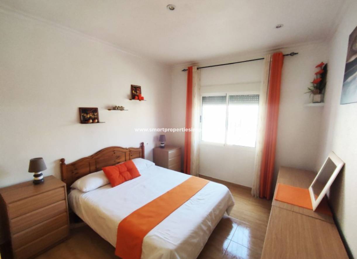 Wederverkoop - Detached Villa - La Marina - Urbanización La Marina