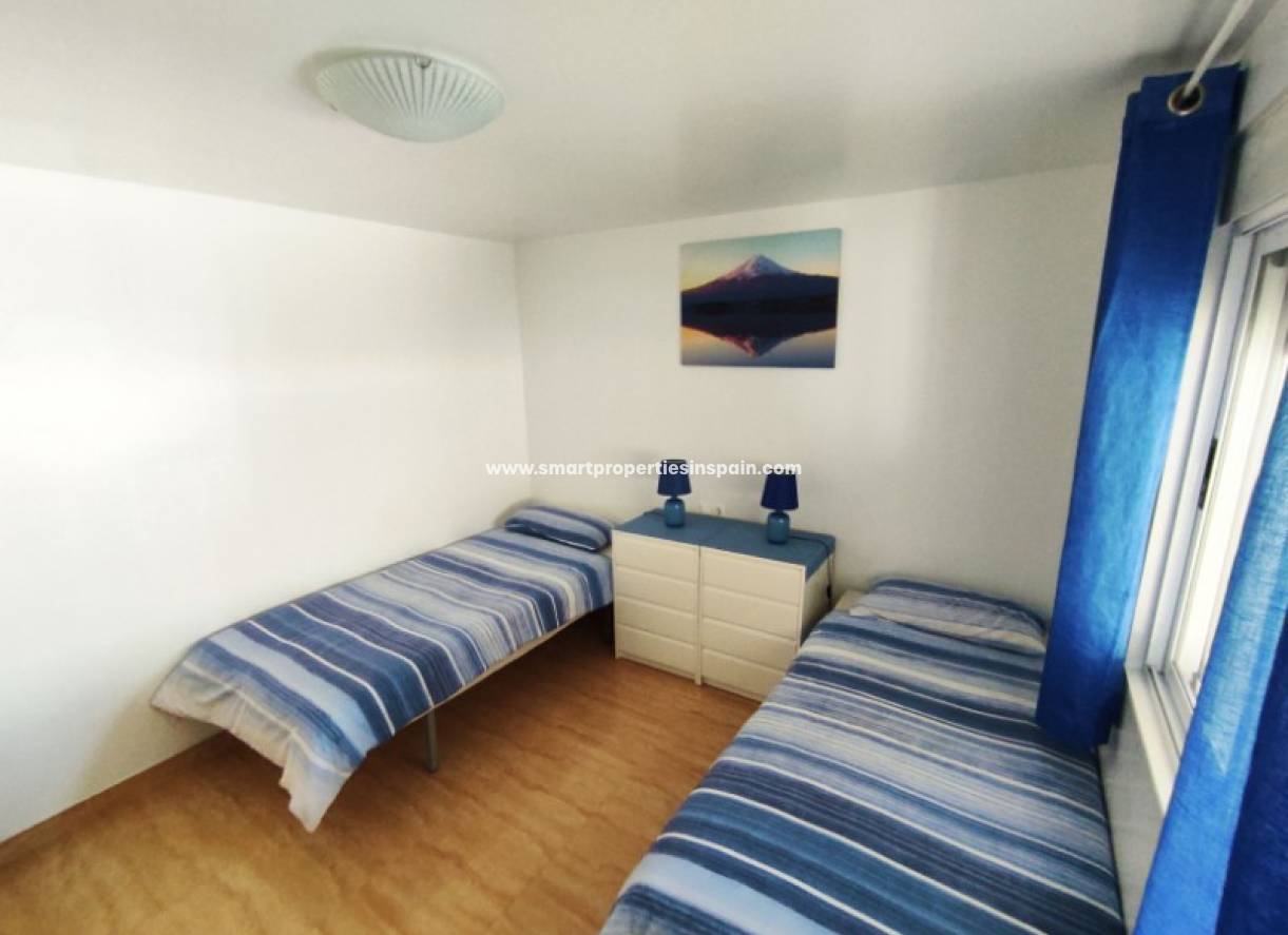 Wederverkoop - Detached Villa - La Marina - Urbanización La Marina